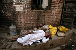 Sleepers (India) 2/5